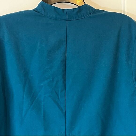 Sapphire Women’s Lab Jacket Large Aqua Underarm To Underarm 23” Length 26” EUC - Picture 7 of 13